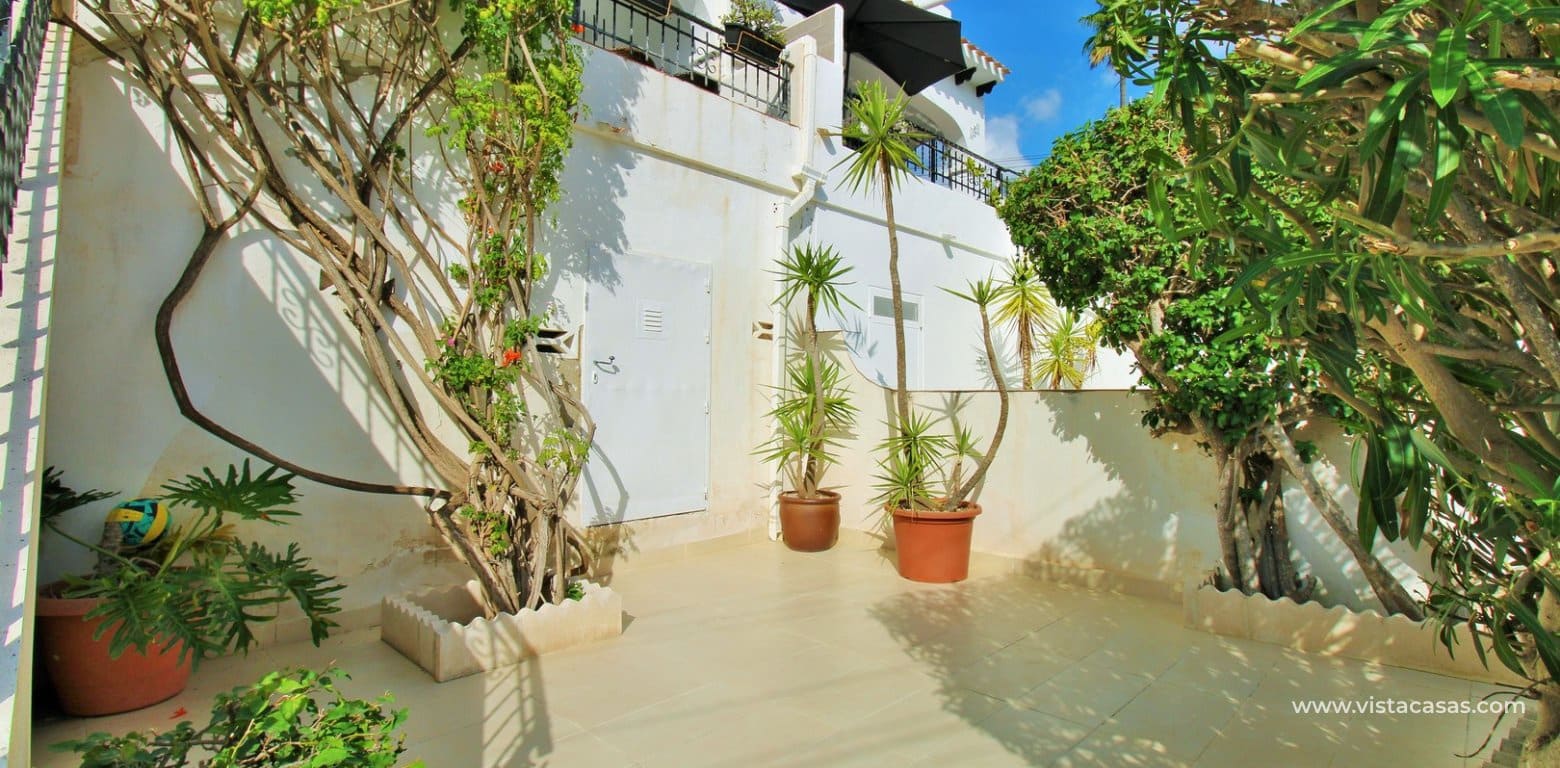 3 quarto Casa em Banda para venda em Villamartin com piscina - 289 000 € (Ref: 10132301)