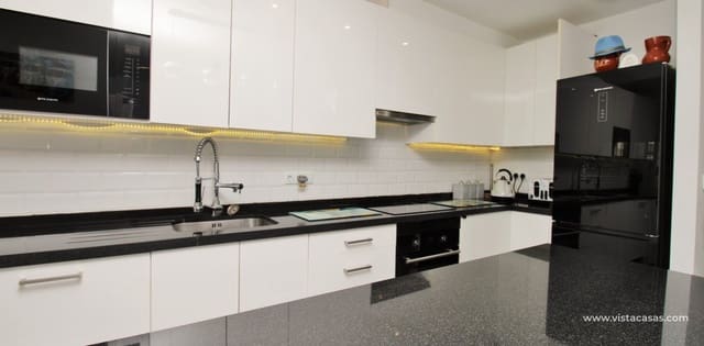 3 quarto Casa em Banda para venda em Villamartin, Orihuela com piscina - 289 000 € (Ref: 10132301)