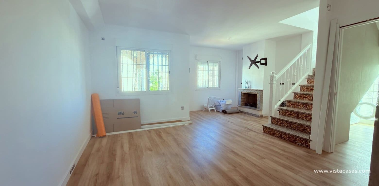 3 camera da letto Casa in vendita in Villamartin con piscina garage - 235.000 € (Rif: 10132334)