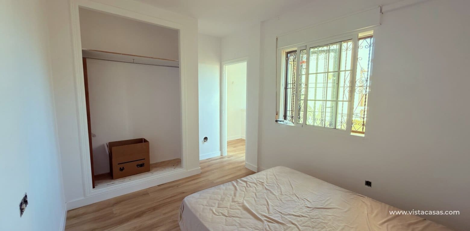 3 camera da letto Casa in vendita in Villamartin con piscina garage - 235.000 € (Rif: 10132334)