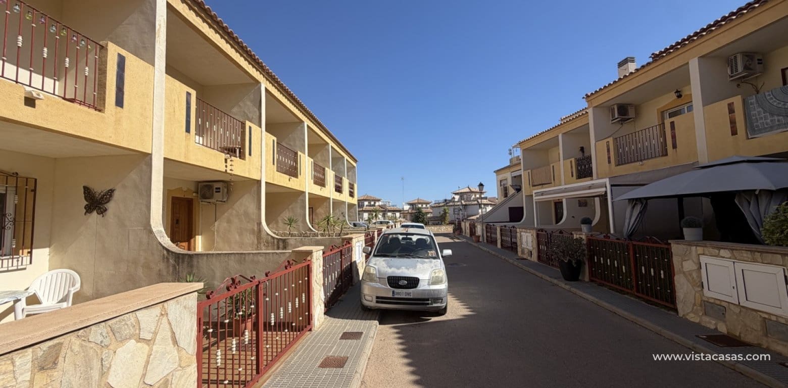 3 quarto Casa em Banda para venda em La Zenia - 214 995 € (Ref: 10132337)