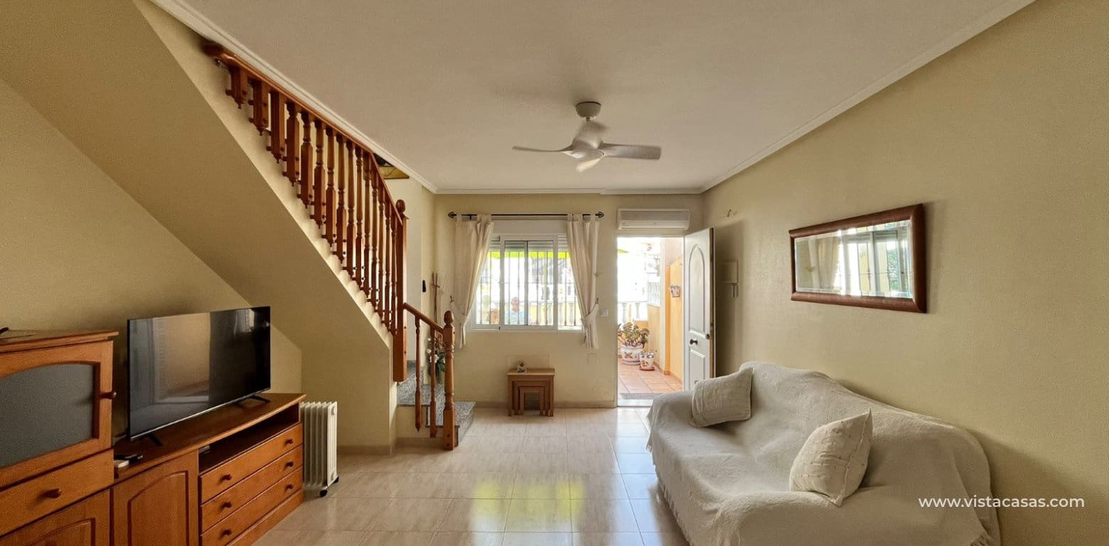 3 chambre Maison de Ville à vendre à Villamartin avec piscine - 224 950 € (Ref: 10132338)