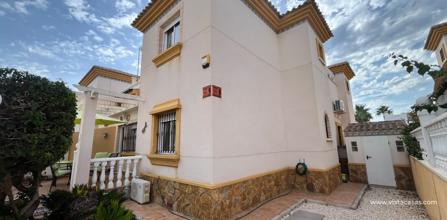 3 chambre Maison de Ville à vendre à Villamartin avec piscine - 224 950 € (Ref: 10132338)