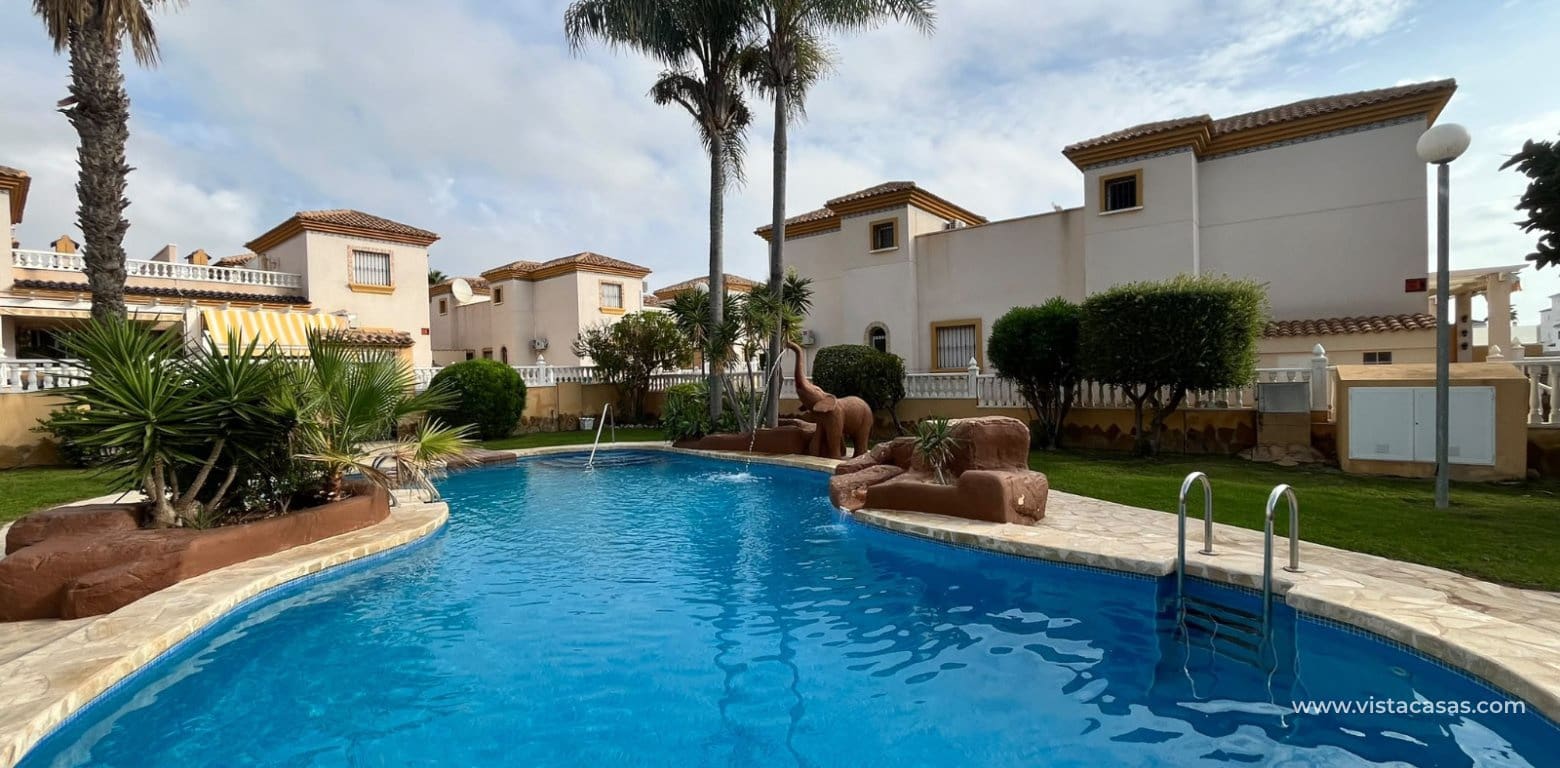 3 chambre Maison de Ville à vendre à Villamartin avec piscine - 224 950 € (Ref: 10132338)