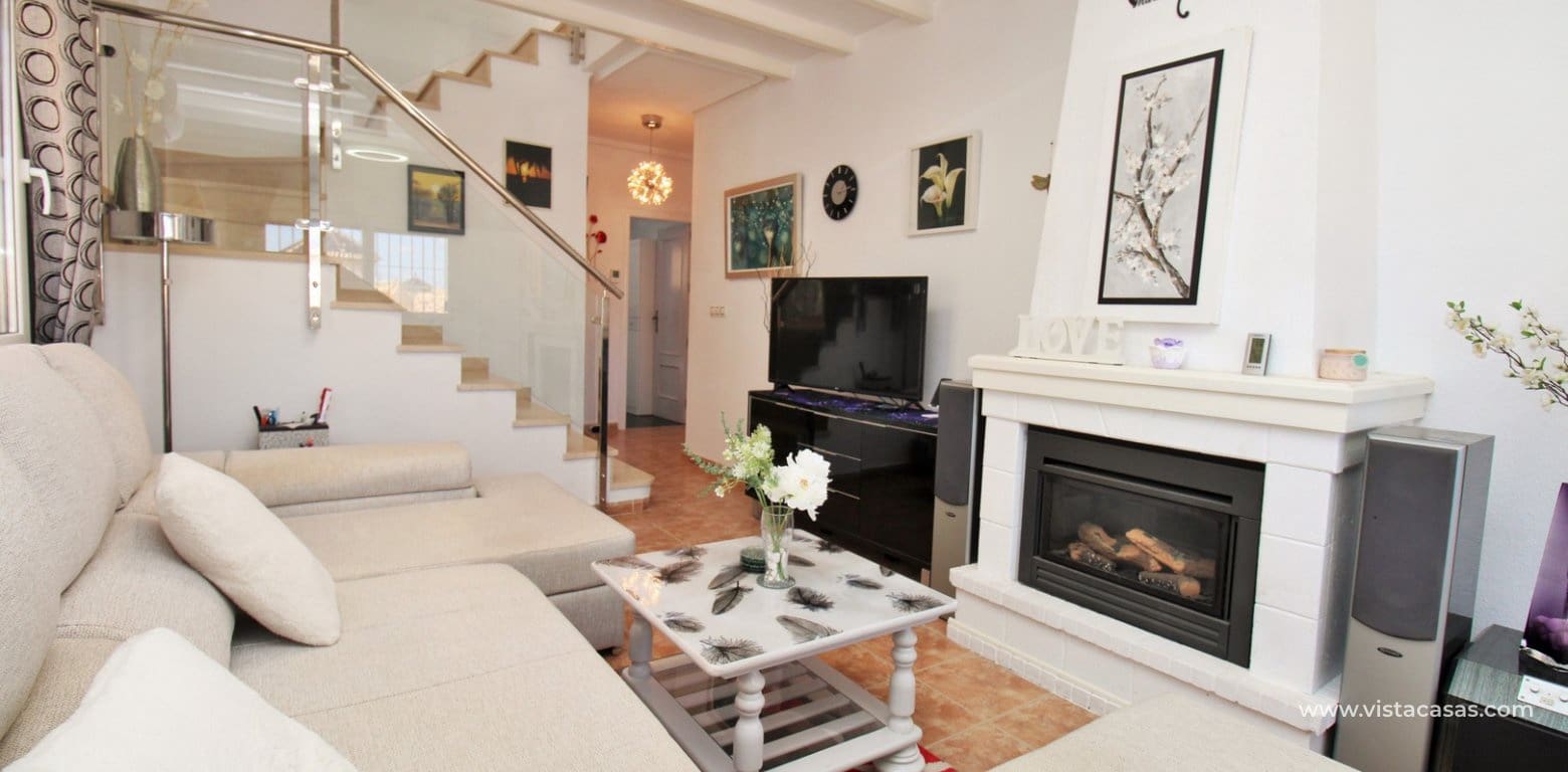 3 slaapkamer Villa te koop in Villamartin met zwembad garage - € 299.950 (Ref: 10147457)