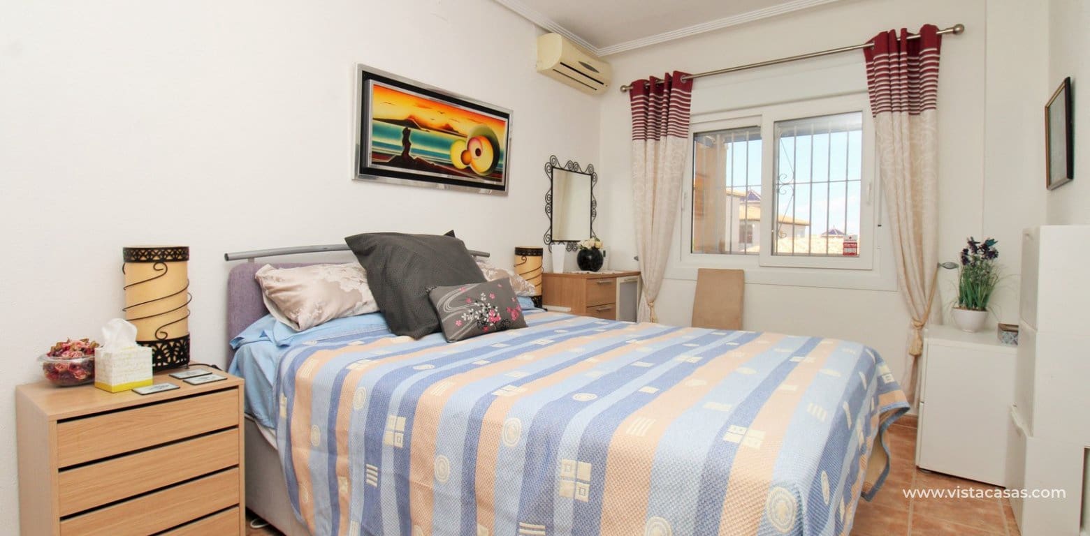 3 slaapkamer Villa te koop in Villamartin met zwembad garage - € 299.950 (Ref: 10147457)