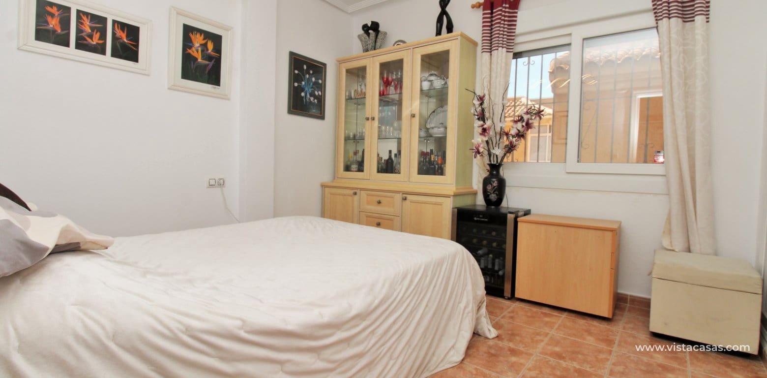 3 slaapkamer Villa te koop in Villamartin met zwembad garage - € 299.950 (Ref: 10147457)