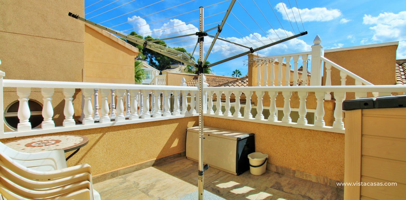 3 slaapkamer Villa te koop in Villamartin met zwembad garage - € 299.950 (Ref: 10147457)