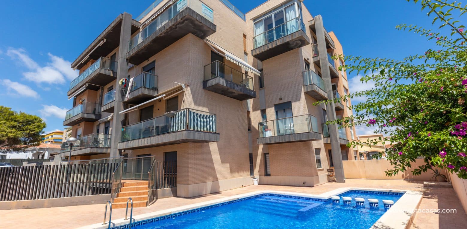 1 quarto Apartamento para venda em Punta Prima com garagem - 139 900 € (Ref: 10148018)