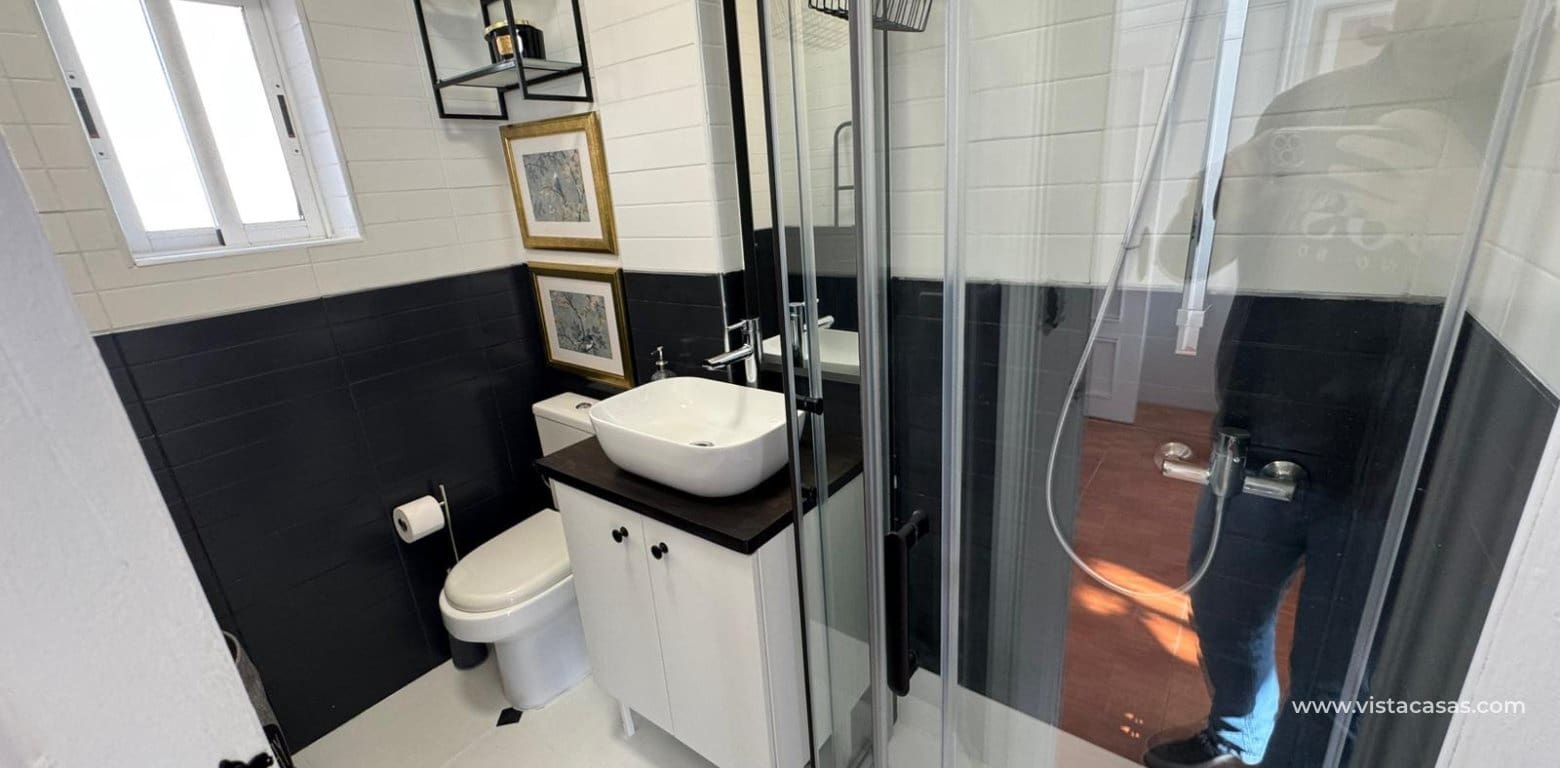 2 chambre Appartement à vendre à Punta Prima avec piscine - 132 000 € (Ref: 10148020)