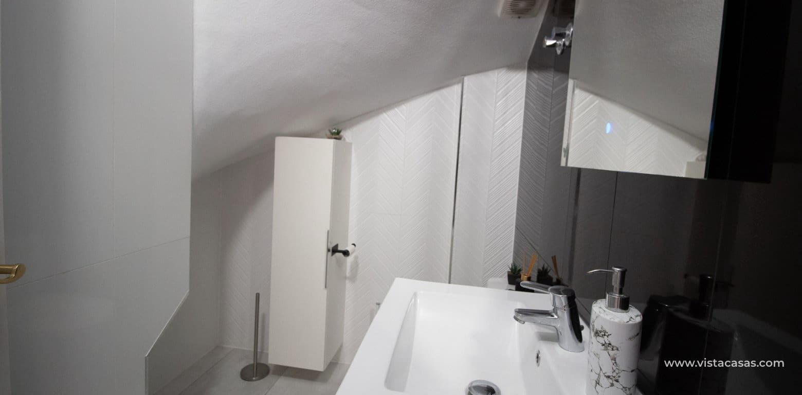 3 sovrum Hus till salu i Playa Flamenca med pool - 189 000 € (Ref: 10151593)