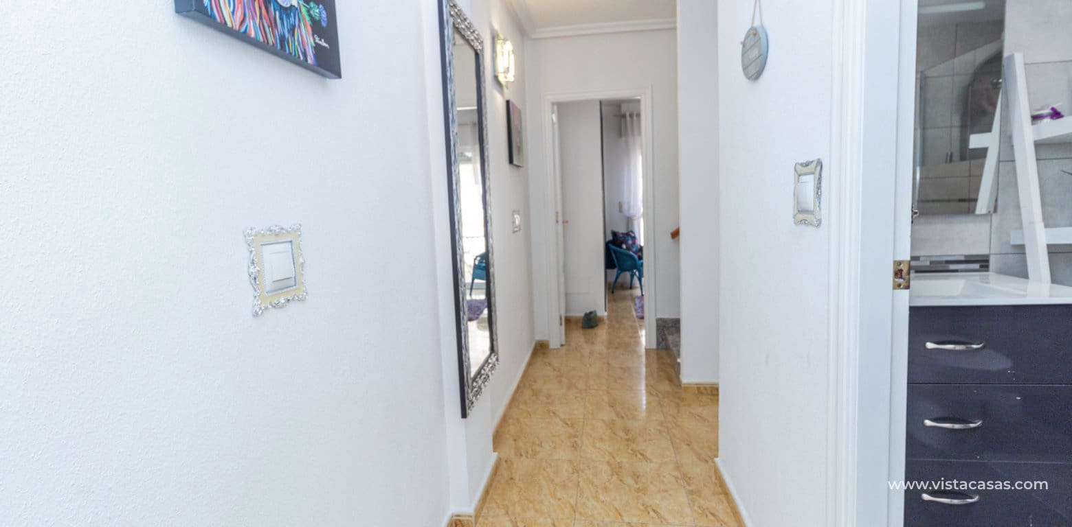 3 sovrum Hus till salu i Playa Flamenca med pool - 189 000 € (Ref: 10151593)