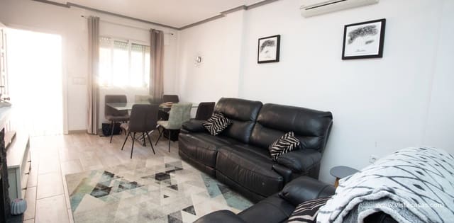 3 sovrum Hus till salu i Playa Flamenca, Orihuela med pool - 189 000 € (Ref: 10151593)