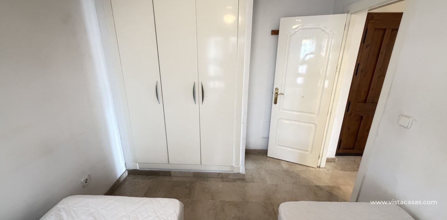 2 soveværelse Lejlighed til salg i Villamartin - € 189.995 (Ref: 10155305)