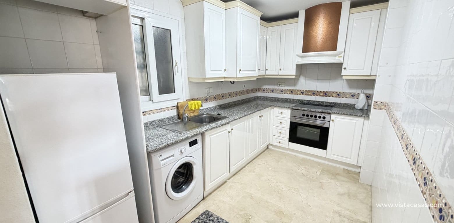 2 soveværelse Lejlighed til salg i Villamartin - € 189.995 (Ref: 10155305)
