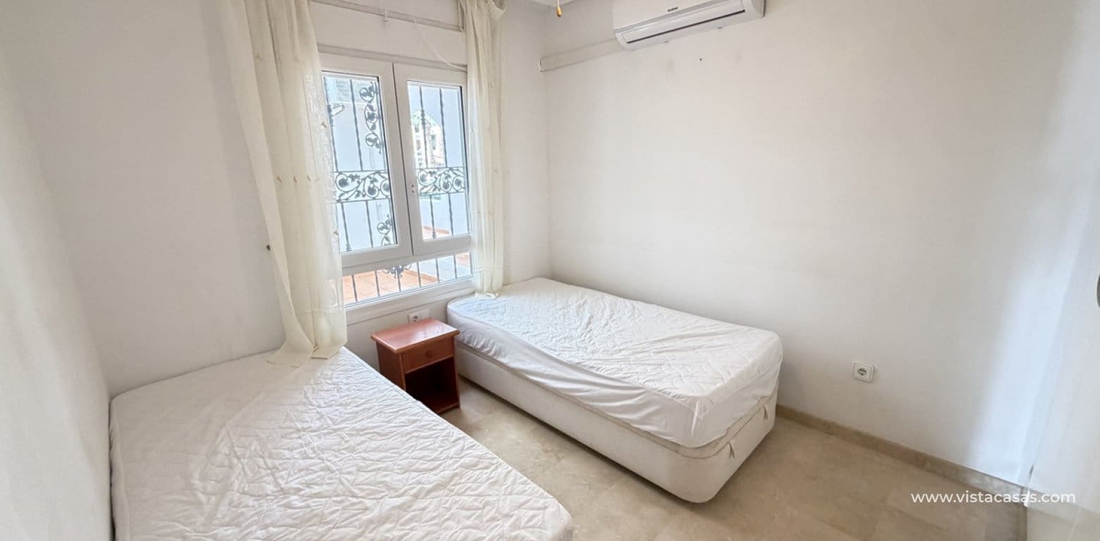 2 soveværelse Lejlighed til salg i Villamartin - € 189.995 (Ref: 10155305)