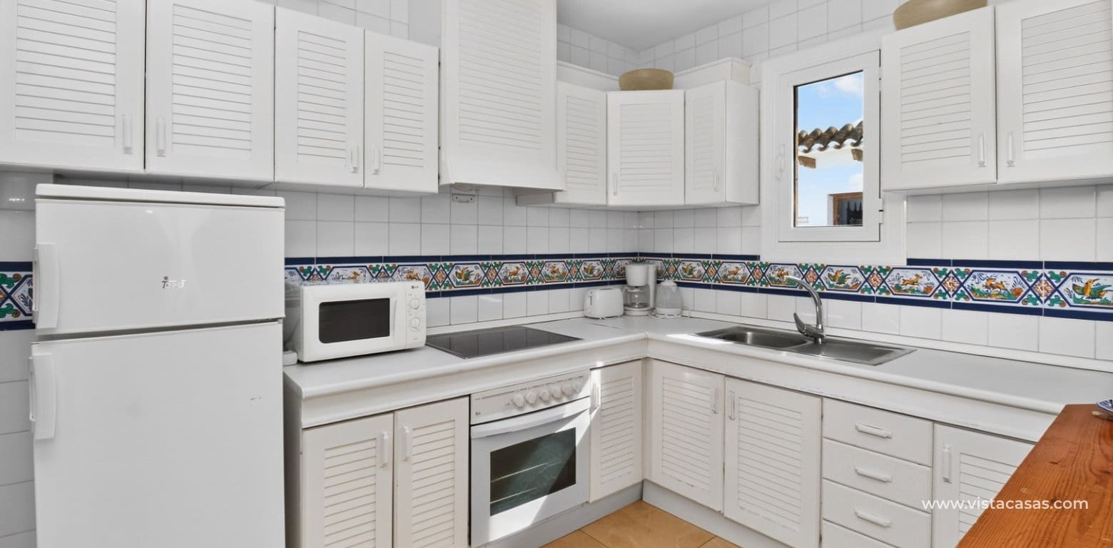 2 makuuhuone Huoneisto myytävänä paikassa Villamartin mukana uima-altaan - 159 950 € (Ref: 10163348)