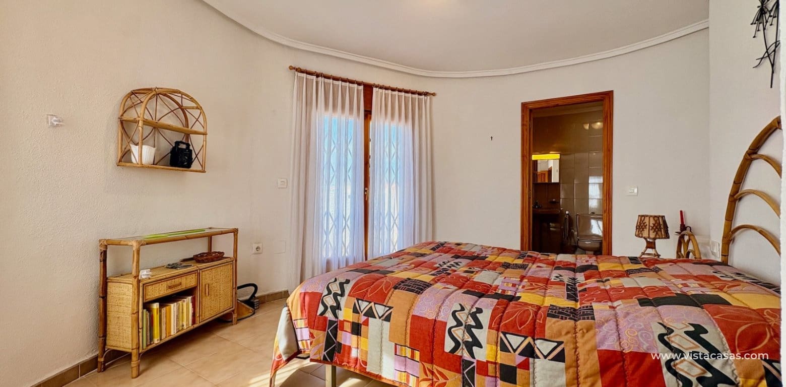 3 sovrum Villa till salu i Ciudad Quesada med garage - 320 000 € (Ref: 10165365)