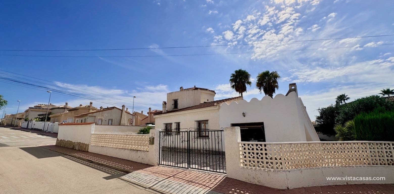 3 sovrum Villa till salu i Ciudad Quesada med garage - 320 000 € (Ref: 10165365)