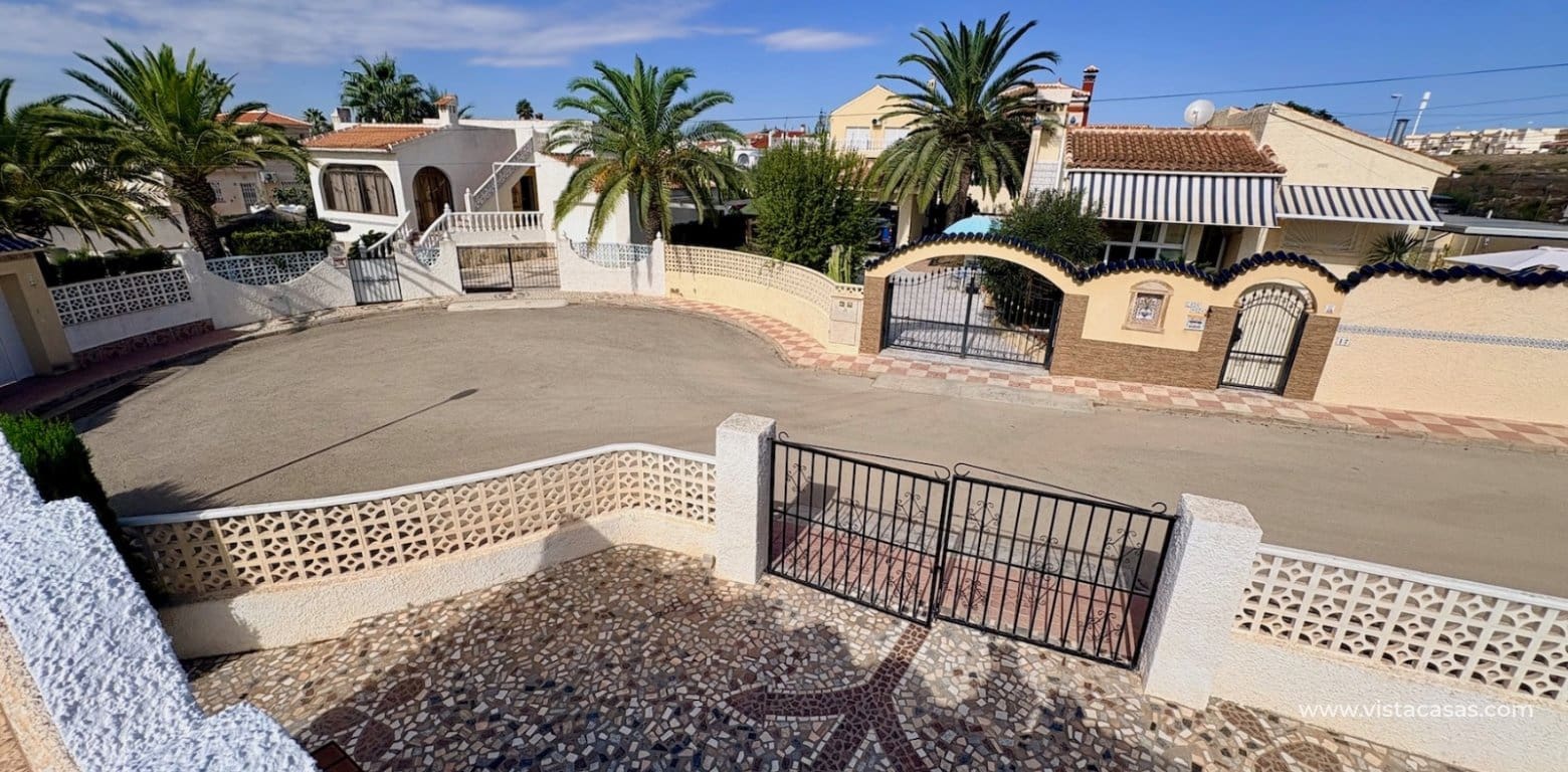 3 sovrum Villa till salu i Ciudad Quesada med garage - 320 000 € (Ref: 10165365)