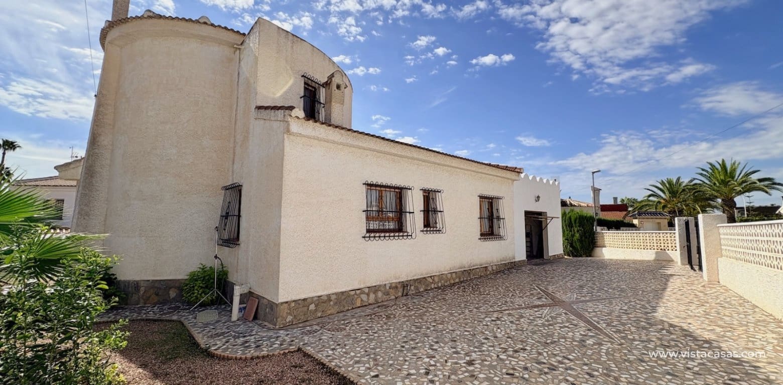 3 sovrum Villa till salu i Ciudad Quesada med garage - 320 000 € (Ref: 10165365)