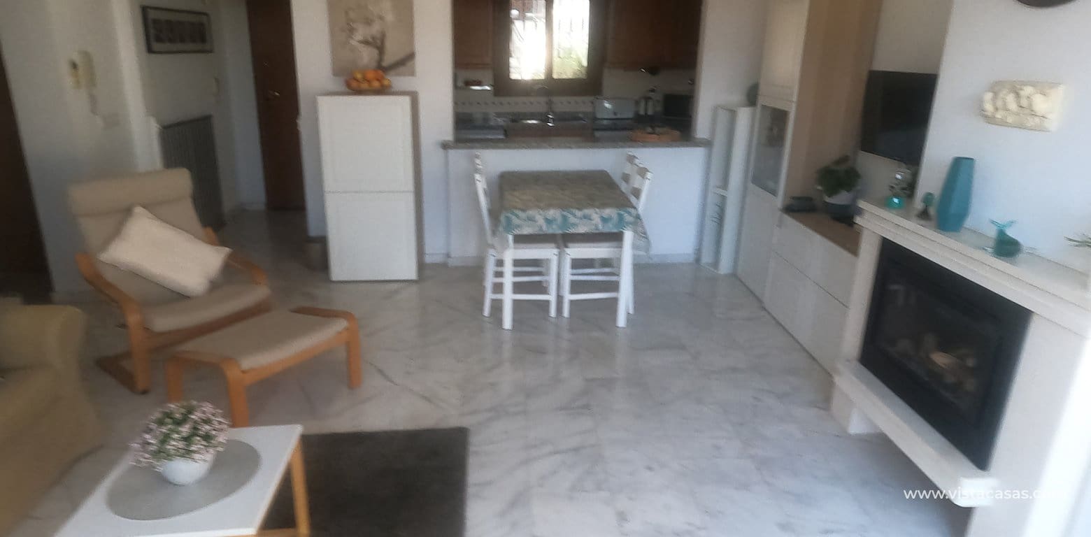 2 bedroom Bungalow for sale in Algorfa with pool - € 225,000 (Ref: 10166701)