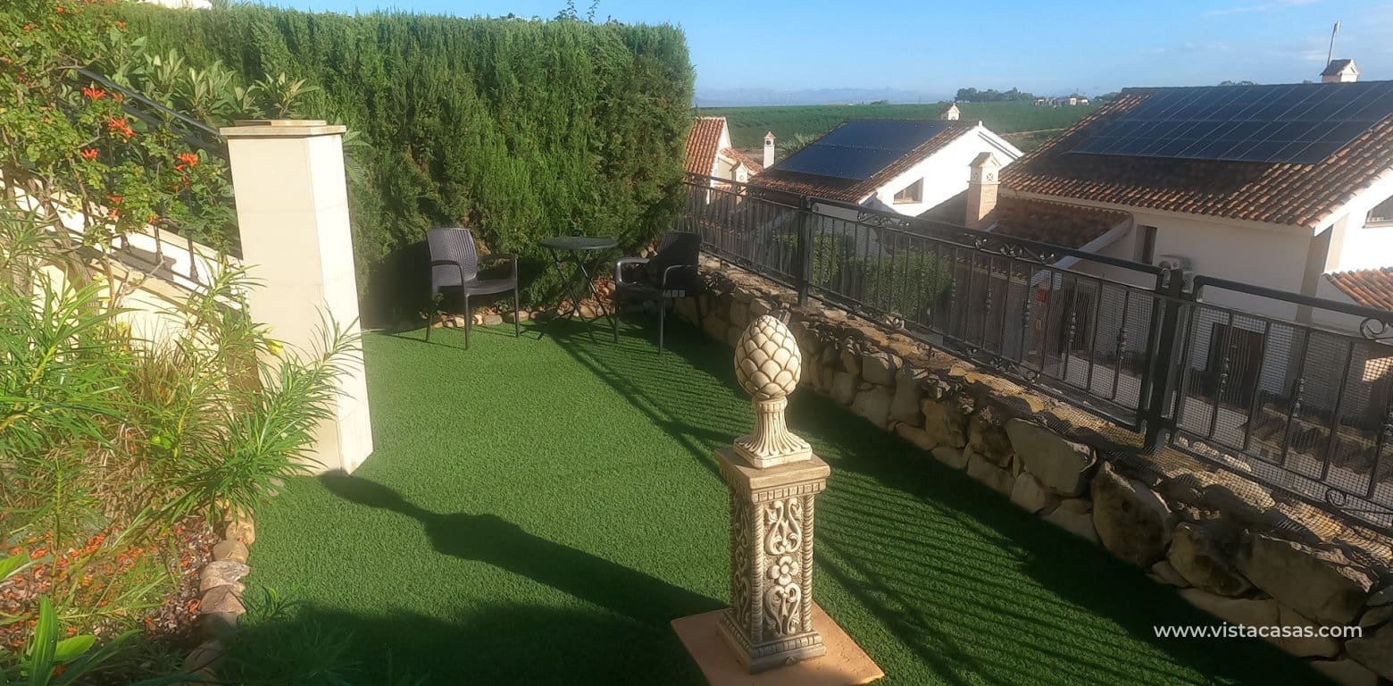 2 bedroom Bungalow for sale in Algorfa with pool - € 225,000 (Ref: 10166701)