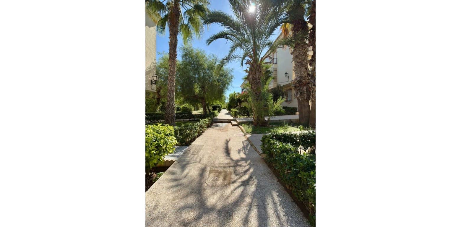 2 Zimmer Apartment zu verkaufen in Torrevieja - 149.000 € (Ref: 10166702)