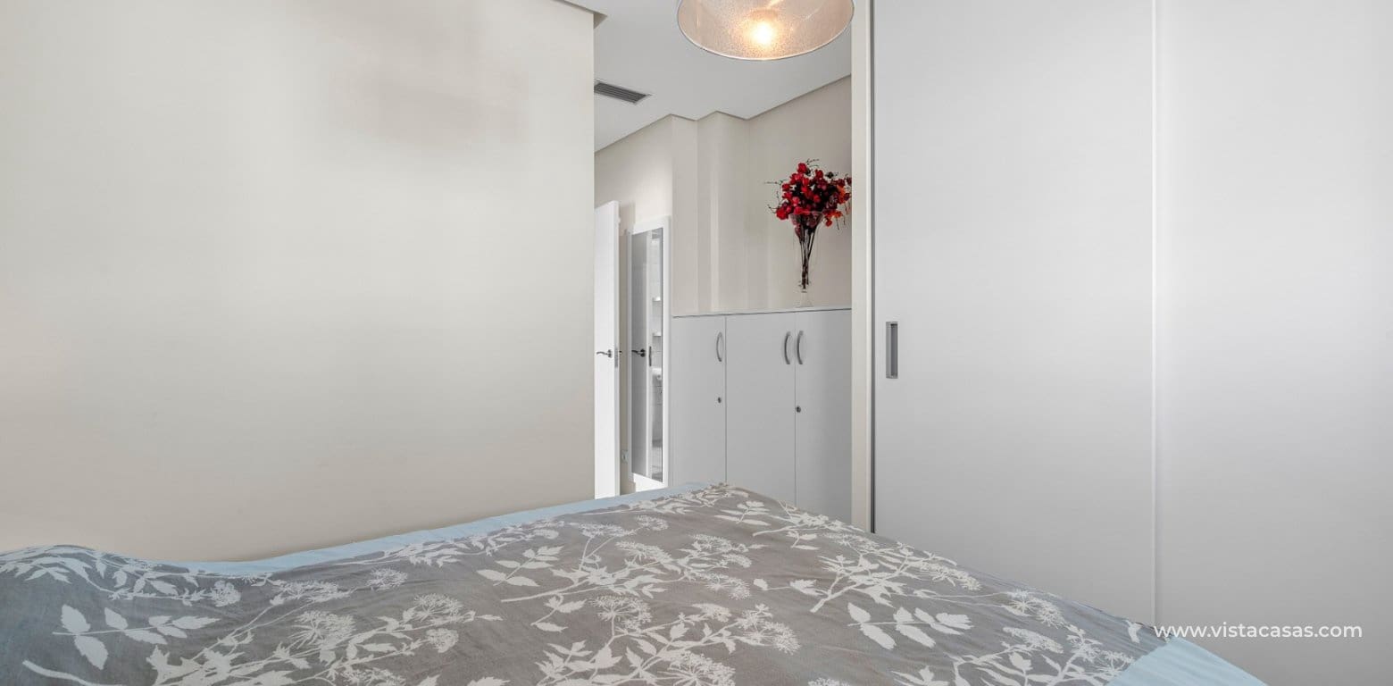 2 chambre Appartement à vendre à Villamartin avec piscine garage - 219 900 € (Ref: 10166703)