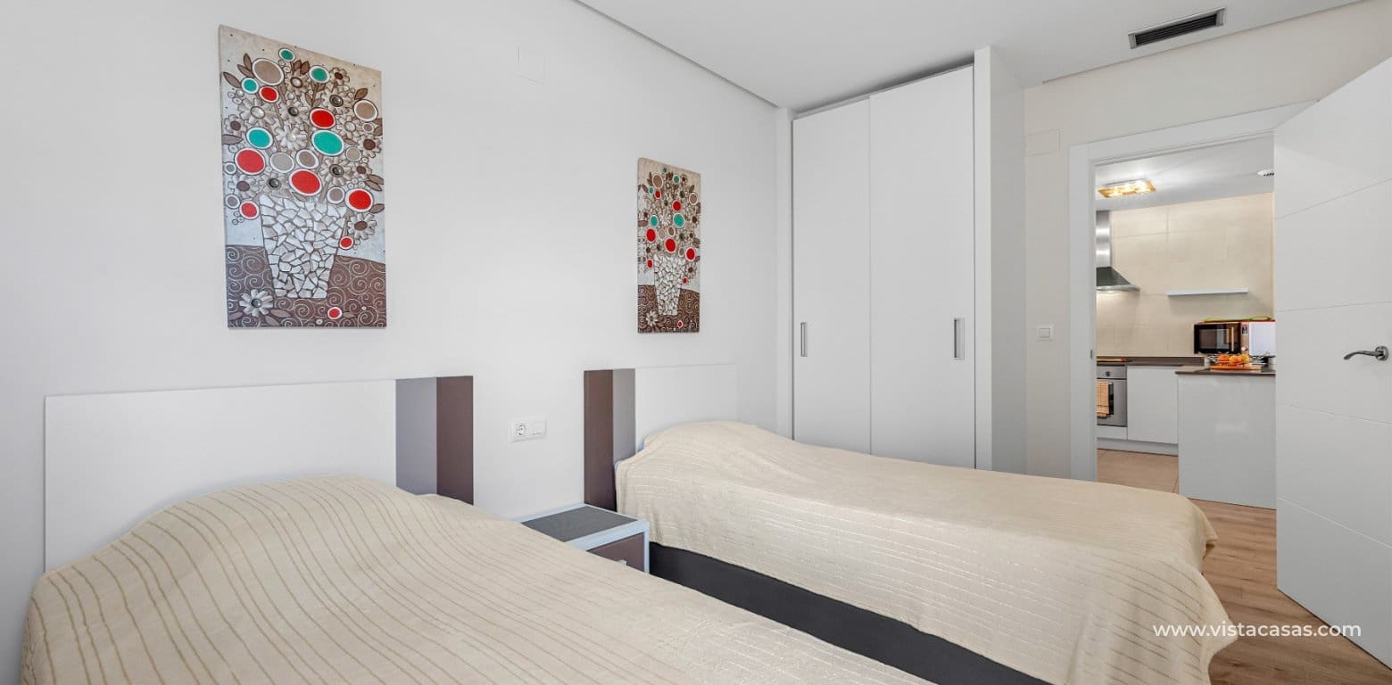 2 chambre Appartement à vendre à Villamartin avec piscine garage - 219 900 € (Ref: 10166703)