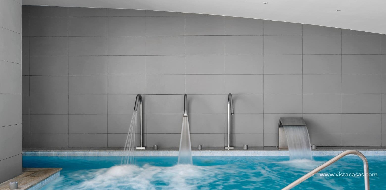 2 chambre Appartement à vendre à Villamartin avec piscine garage - 219 900 € (Ref: 10166703)