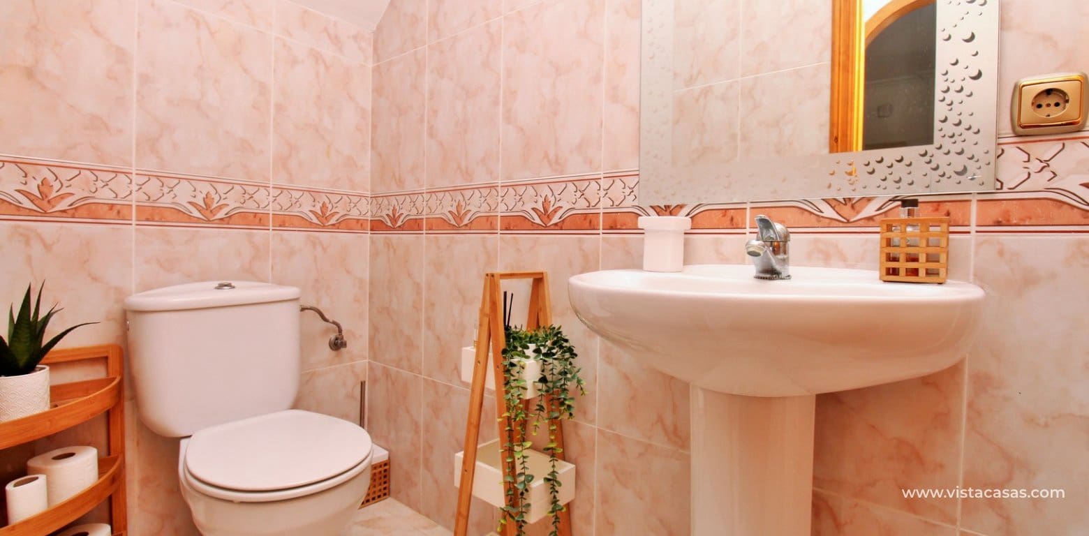 3 soverom Hus til salgs i Villamartin med svømmebasseng garasje - € 219 995 (Ref: 10170233)