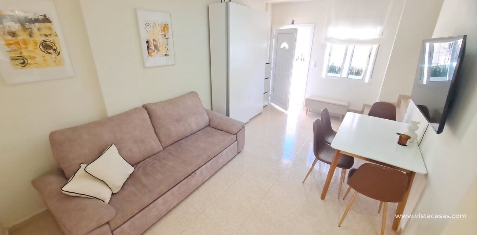2 soveværelse Byhus til salg i Villamartin med swimmingpool garage - € 194.995 (Ref: 10172109)