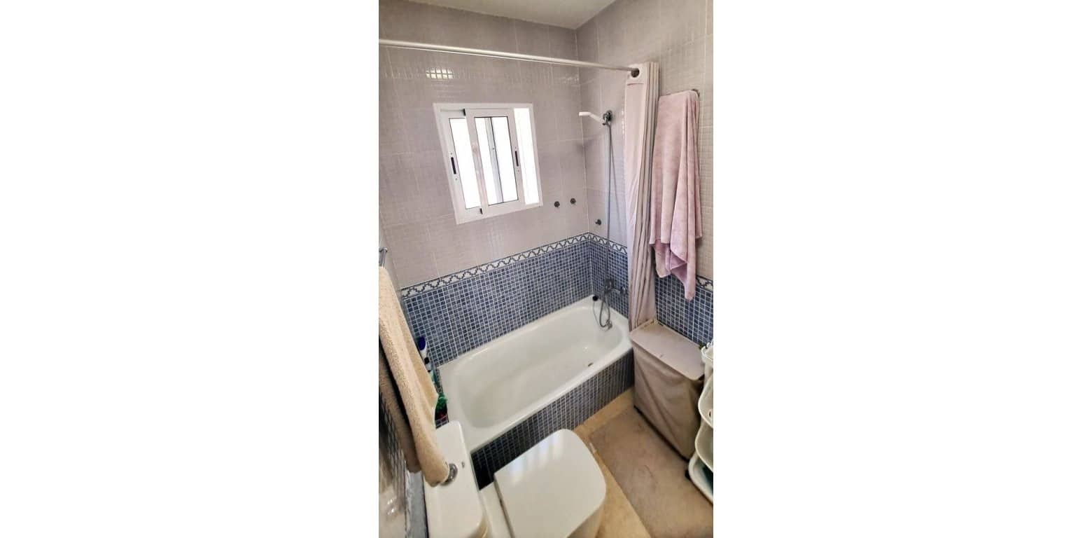 2 soveværelse Byhus til salg i Villamartin med swimmingpool garage - € 194.995 (Ref: 10172109)