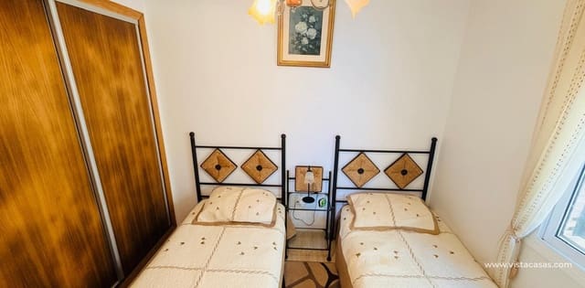 Chalet de 3 habitaciones en Los Montesinos en venta con garaje - 255.000 € (Ref: 10174180)