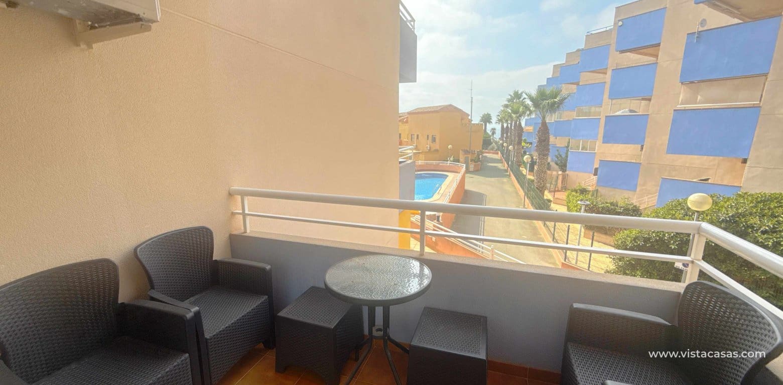 2 soverom Leilighet til salgs i Cabo Roig med svømmebasseng garasje - € 184 950 (Ref: 10174182)