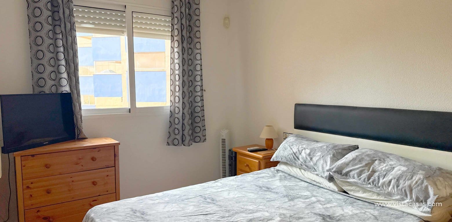 2 soverom Leilighet til salgs i Cabo Roig med svømmebasseng garasje - € 184 950 (Ref: 10174182)