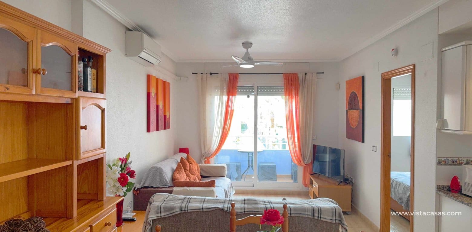 2 soverom Leilighet til salgs i Cabo Roig med svømmebasseng garasje - € 184 950 (Ref: 10174182)
