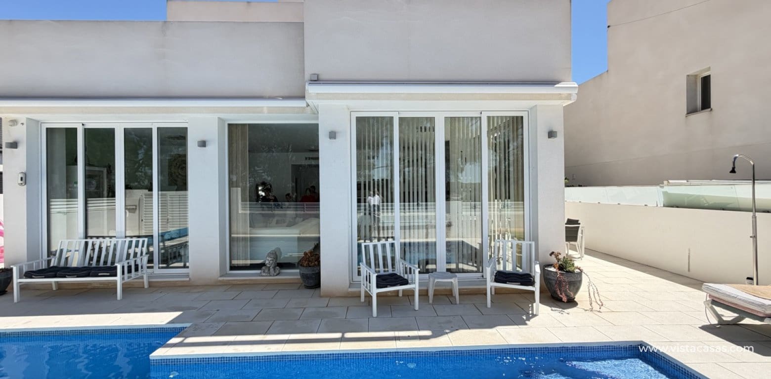 4 sovrum Villa till salu i Pilar de la Horadada med pool garage - 629 900 € (Ref: 10174210)