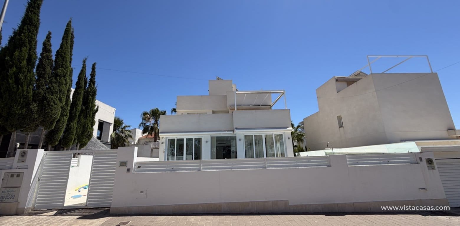 4 sovrum Villa till salu i Pilar de la Horadada med pool garage - 629 900 € (Ref: 10174210)