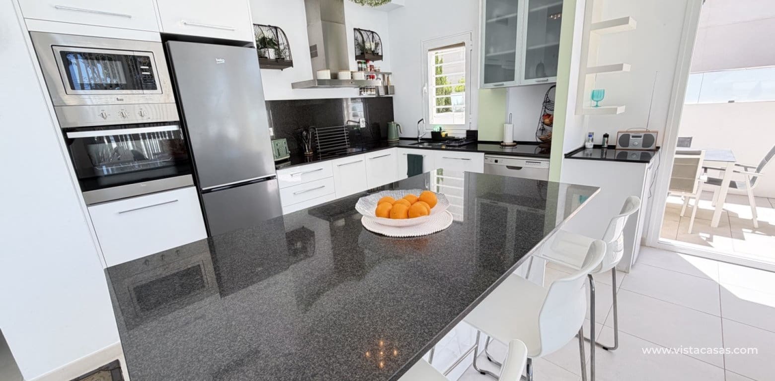 4 sovrum Villa till salu i Pilar de la Horadada med pool garage - 629 900 € (Ref: 10174210)