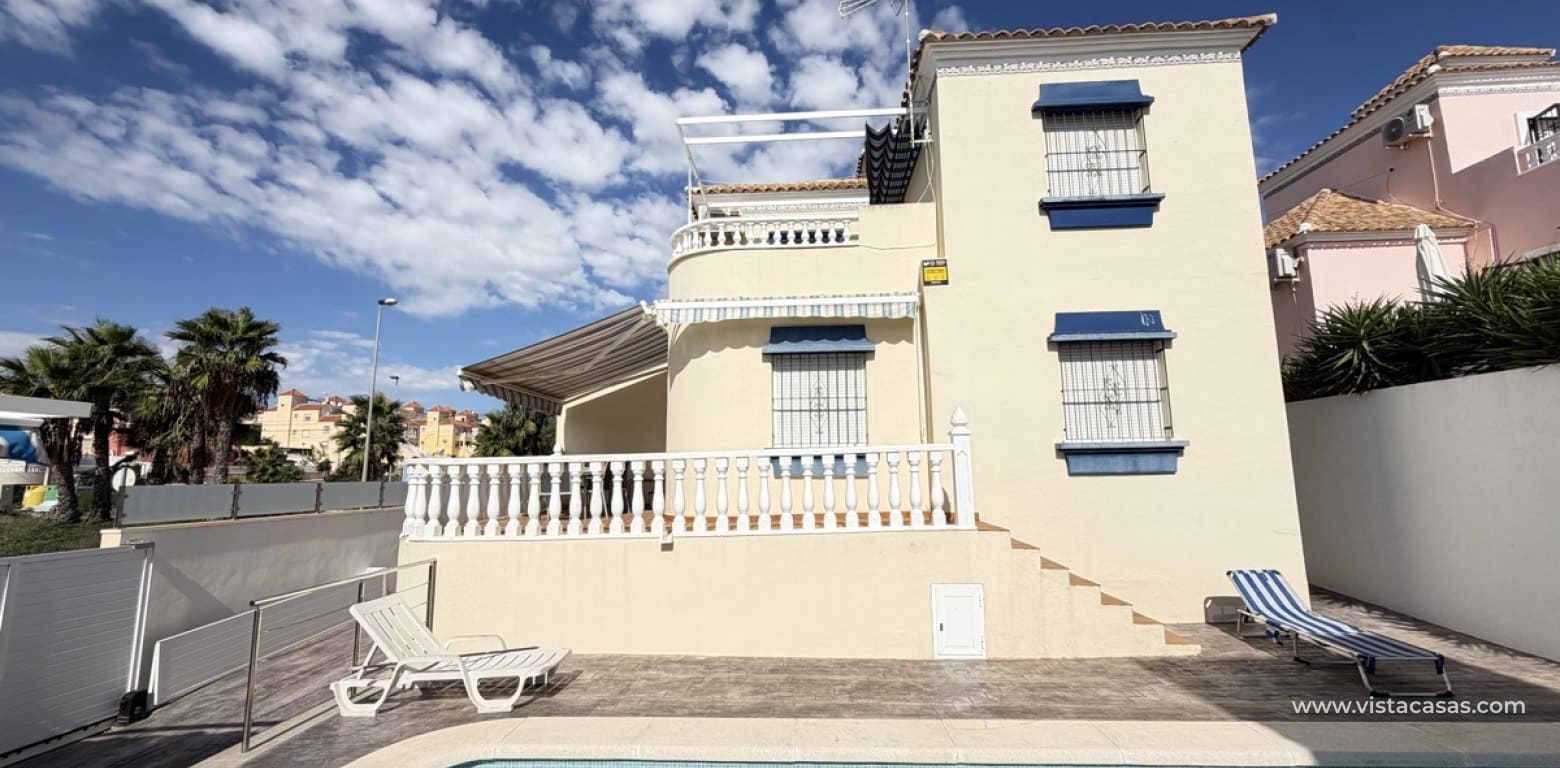 3 sypialnia Willa na sprzedaż w Villamartin z basenem garażem - 364 995 € (Ref: 10174211)