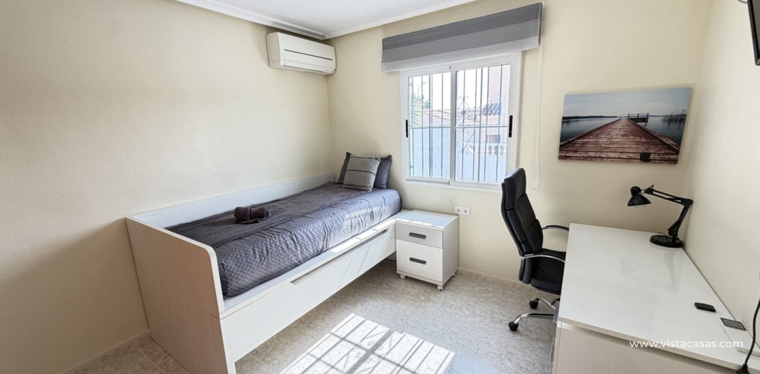 3 sypialnia Willa na sprzedaż w Villamartin z basenem garażem - 364 995 € (Ref: 10174211)