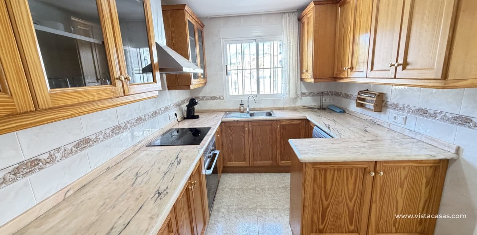 3 sypialnia Willa na sprzedaż w Villamartin z basenem garażem - 364 995 € (Ref: 10174211)