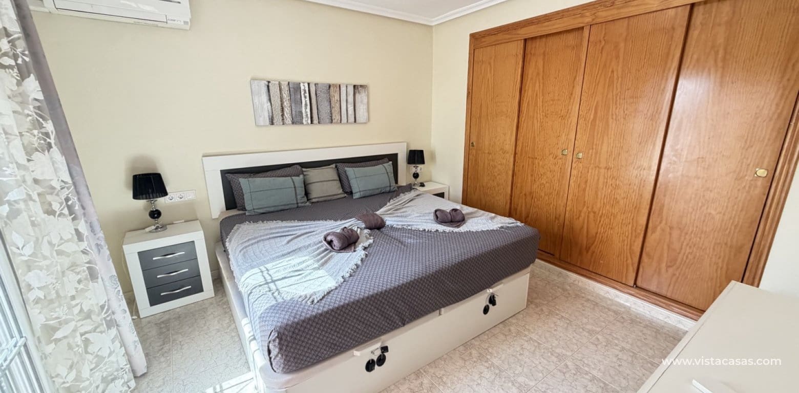 3 sypialnia Willa na sprzedaż w Villamartin z basenem garażem - 364 995 € (Ref: 10174211)