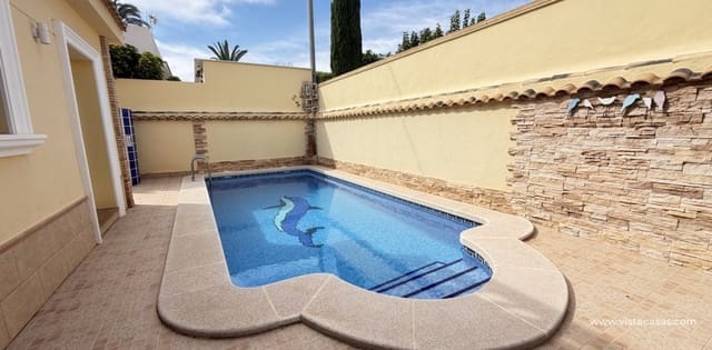 4 makuuhuone Huvila myytävänä paikassa Cabo Roig, Orihuela mukana uima-altaan 
autotalli - 749 000 € (Ref: 10174213)