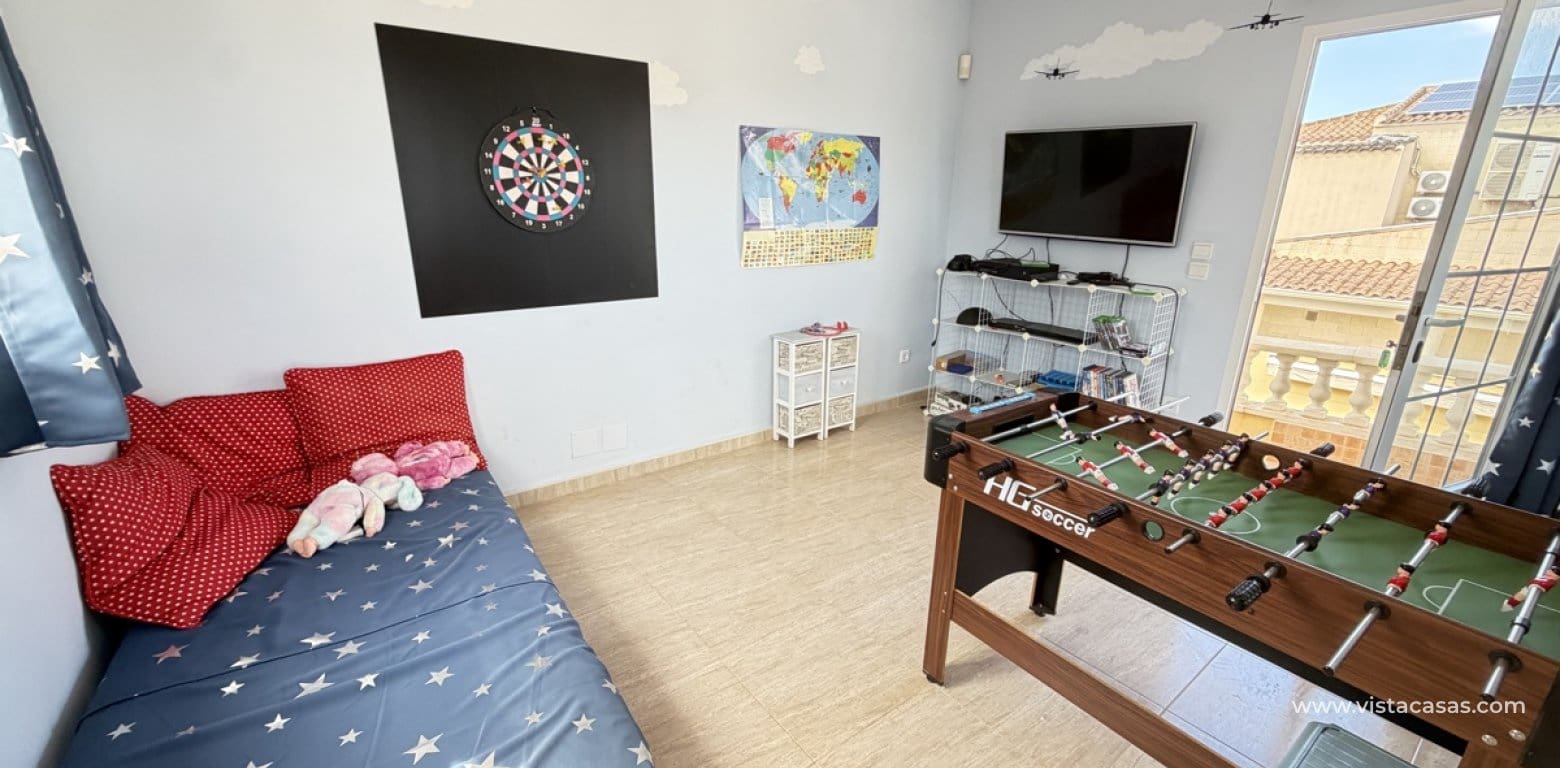 4 makuuhuone Huvila myytävänä paikassa Cabo Roig mukana uima-altaan 
autotalli - 749 000 € (Ref: 10174213)