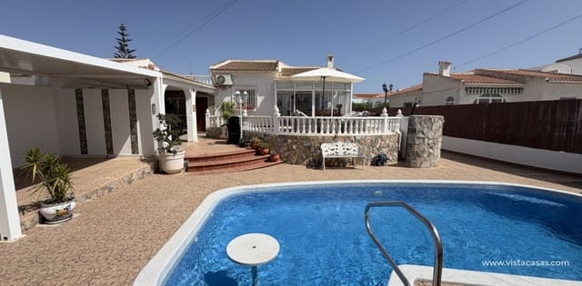 3 sypialnia Willa na sprzedaż w San Luis, Torrevieja z basenem garażem - 399 900 € (Ref: 10174214)