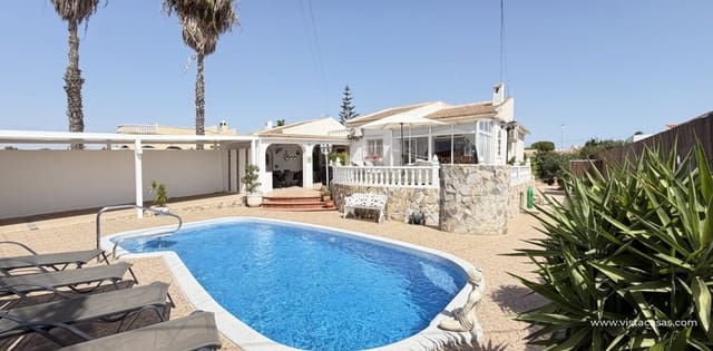 3 sypialnia Willa na sprzedaż w San Luis, Torrevieja z basenem garażem - 399 900 € (Ref: 10174214)