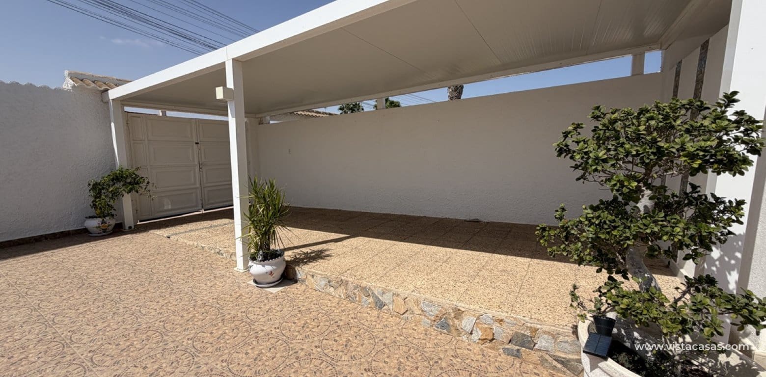 3 soveværelse Villa til salg i San Luis med swimmingpool garage - € 399.900 (Ref: 10174214)